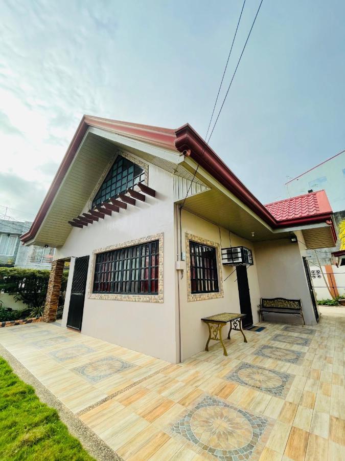 Resthouse Fully Airconditioned W/ Private Parking Villa Tuguegarao Exterior foto