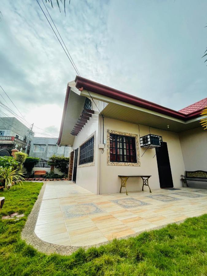 Resthouse Fully Airconditioned W/ Private Parking Villa Tuguegarao Exterior foto